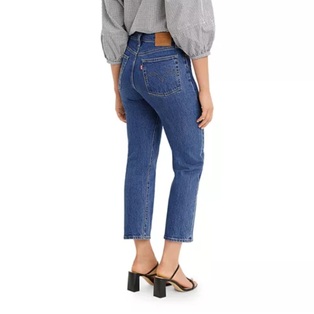 Levi's Wedgie Fit Straight Women’s Jeans in Market Stance